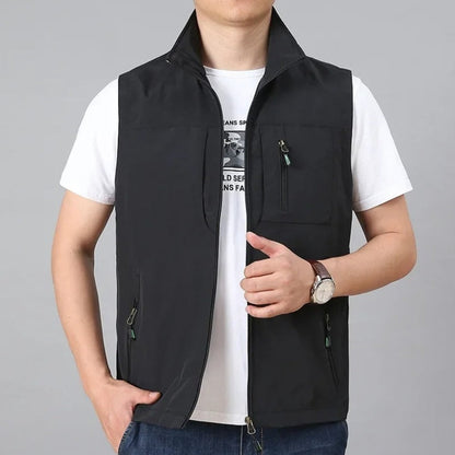 Men's Sleeveless Jacket with Zip and Multiple Pockets