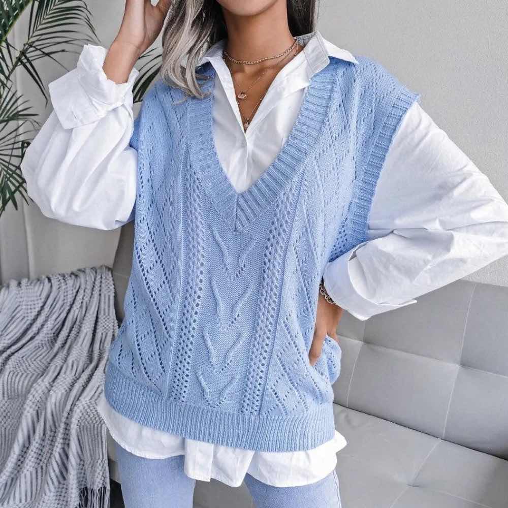 Women's Sleeveless V-Neck Knit Vest